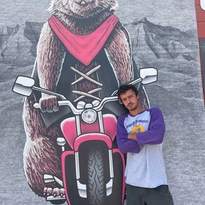 Meet your Posher, Colin